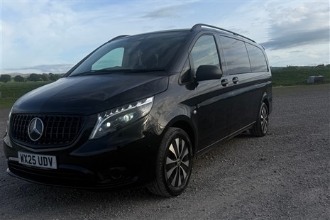 8 seat VIP