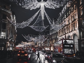 London Christmas Shopper
